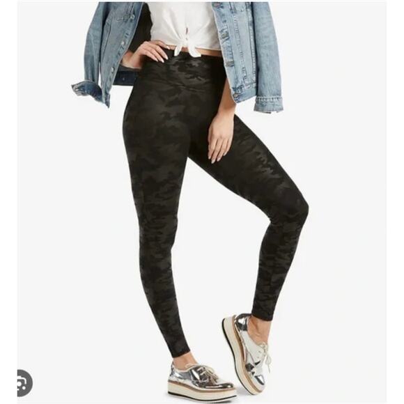 SPANX Pants - New with Tags SPANX Faux Leather Camo Leggings SZ 2X